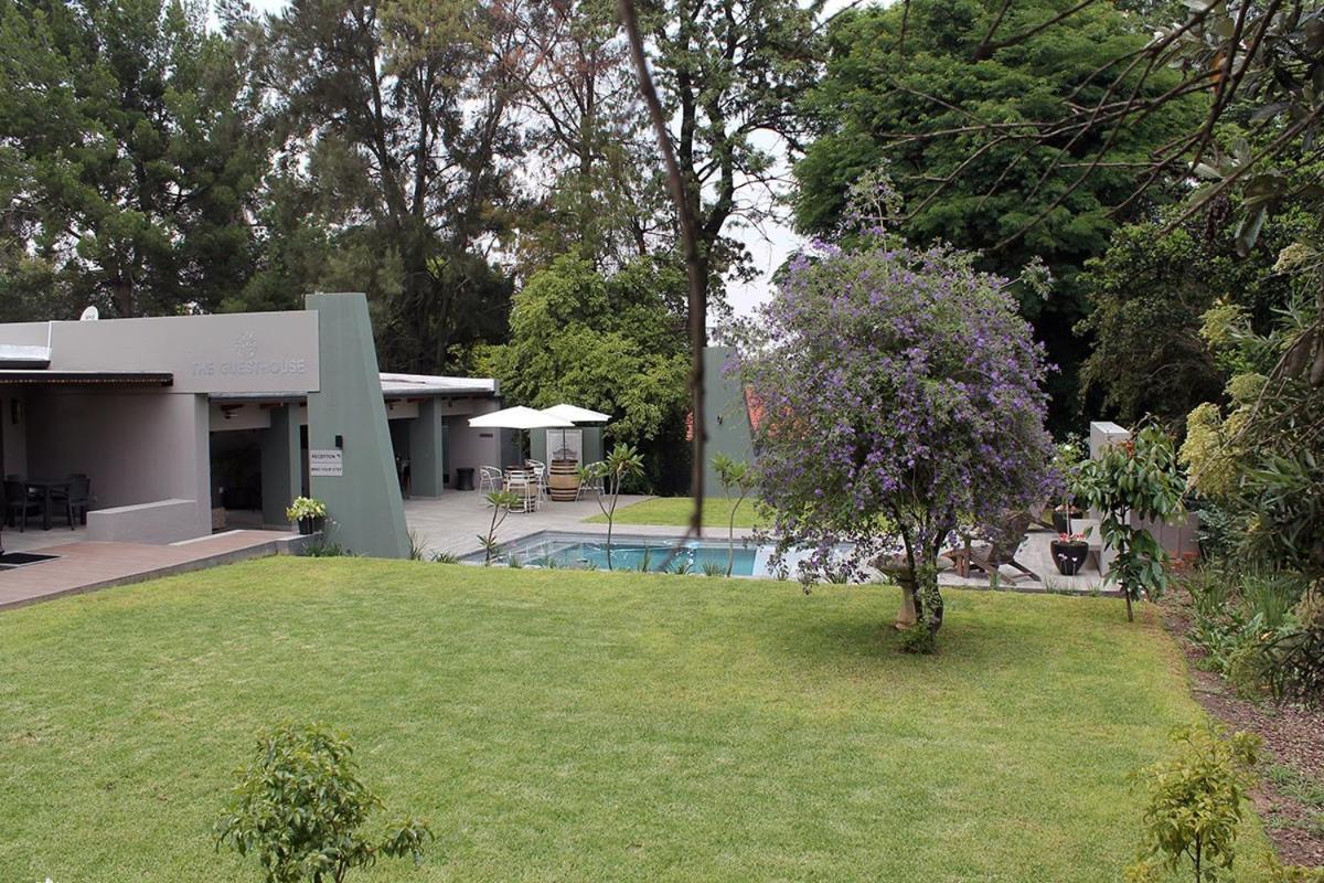 The Guesthouse 6 On Vrede Johannesburg Eksteriør bilde
